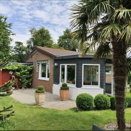 Hilton House Hotel Lemmer Bagian luar foto